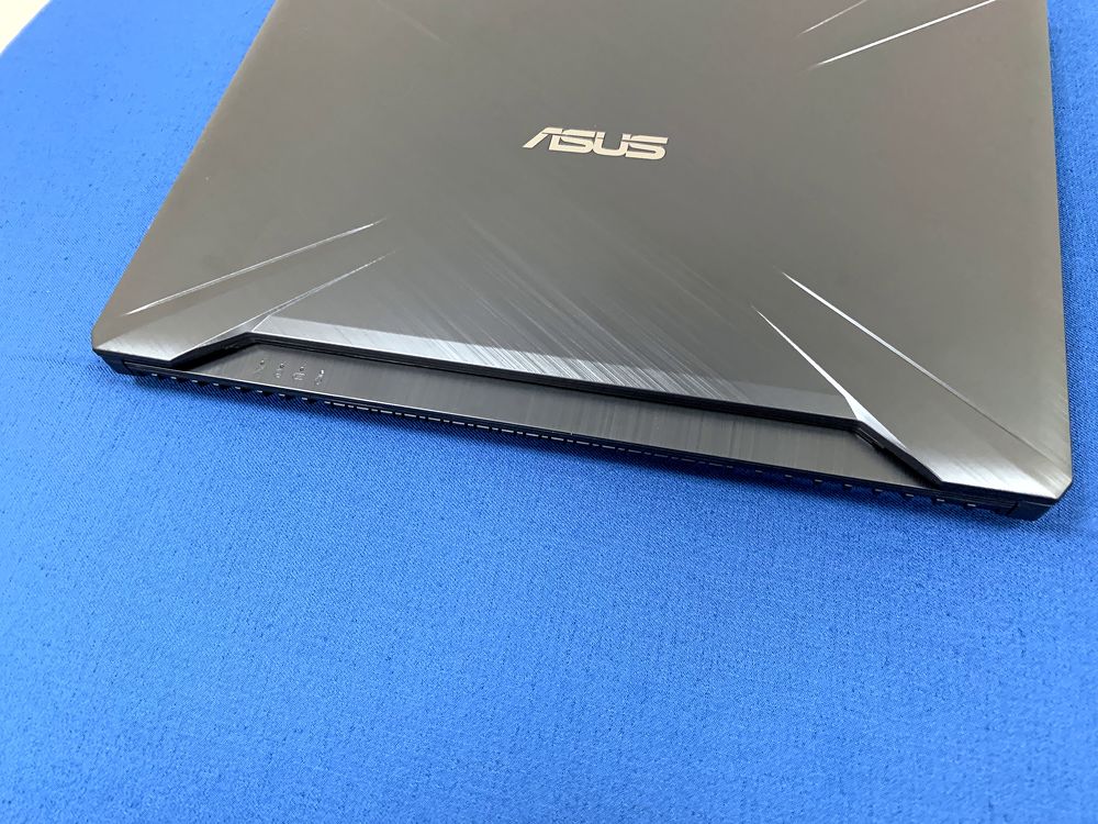 華碩電競筆電推薦 ASUS TUF GAMING FX505