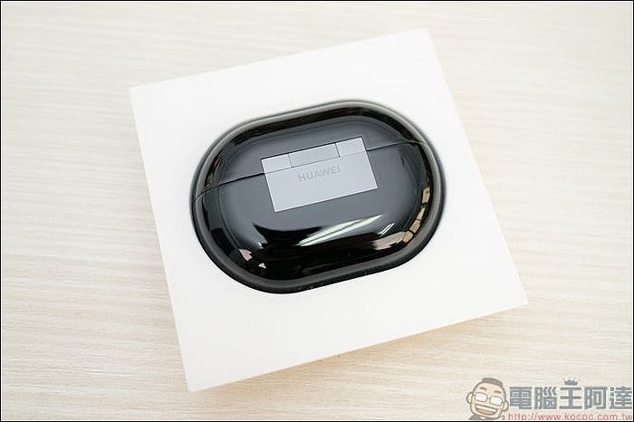 HUAWEI FreeBuds Pro 充電盒