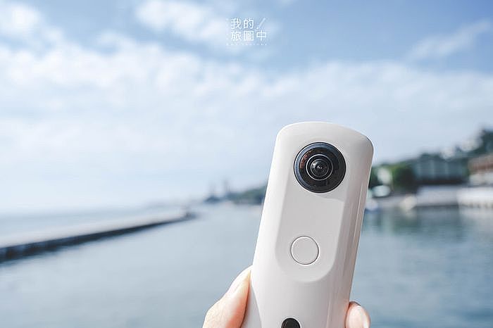 RICOH THETA SC2