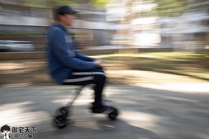 油門催下去，其實第一秒我眼中的感覺大概像是這樣