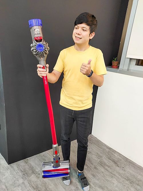 Dyson V8 fluffy+ 無線吸塵器使用感想