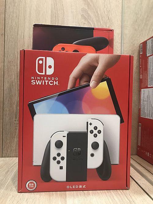 Nintendo Switch OLED款式外盒