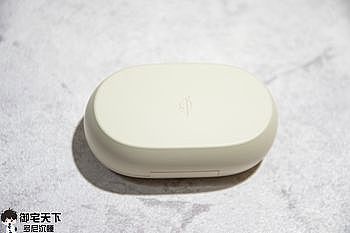 Jabra Elite 7 Pro ANC 降噪真無線藍牙耳機充電盒外觀