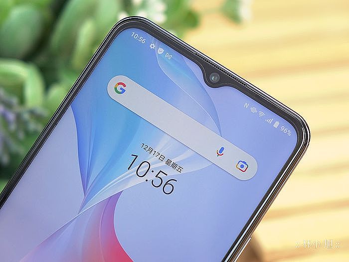 vivo Y76 5G 前置鏡頭為水滴造型