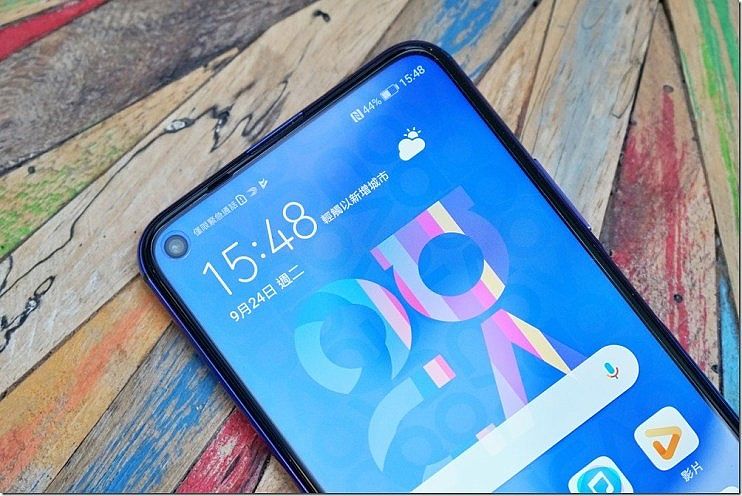 四鏡頭準旗艦！支援 Google 行動服務 HUAWEI nova 5T 繽紛新機動手玩