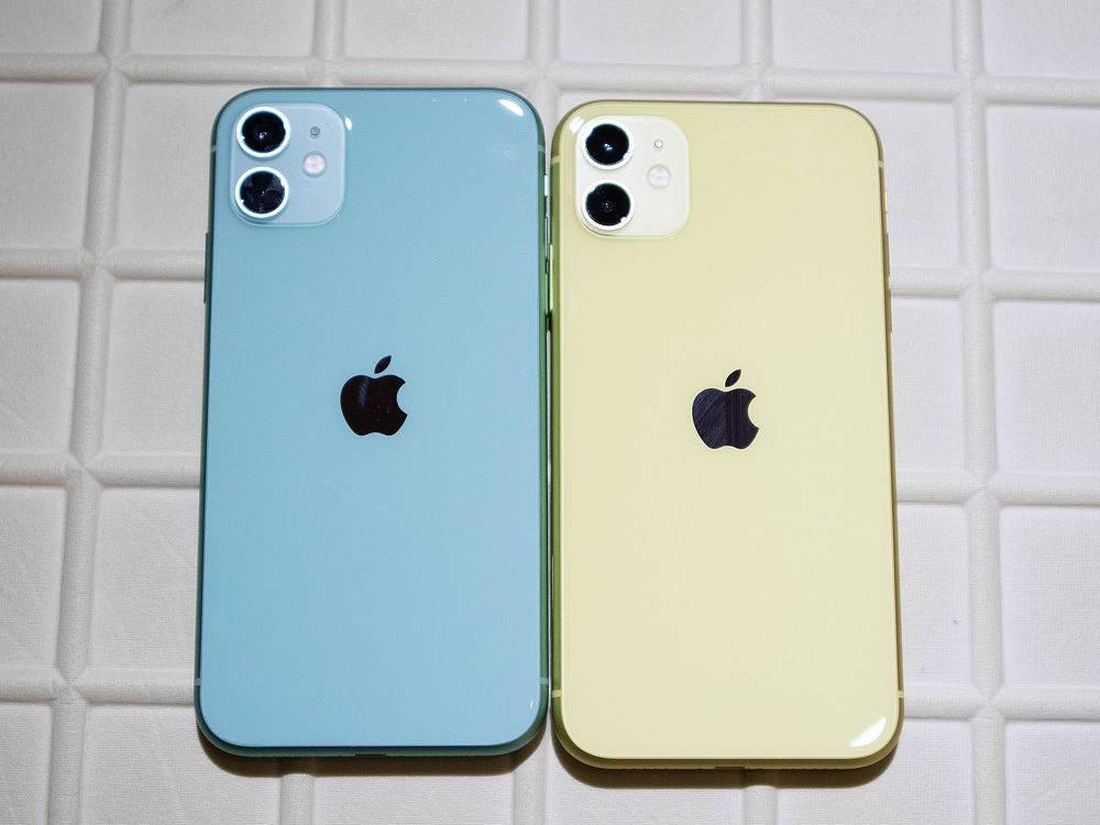 iPhone 11 綠色和黃色