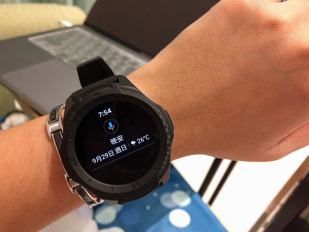 Mobvoi 出門問問「TicWatch S2」 探索運動智慧手錶開箱