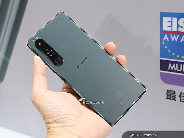 Sony Xperia 1 III消光綠全新配色 11月台灣限量上市