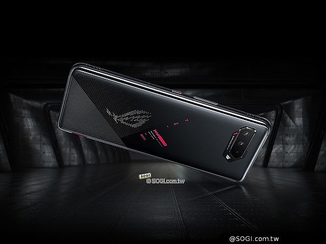 ROG Phone 5s再推12GB低配特規版 單機入手價降3千