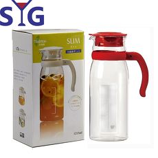 SYG精緻玻璃耐熱涼水壺1215cc-紅蓋刻度