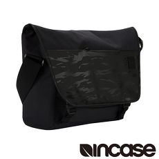 【Incase】Compass Messenger 15吋 時尚拼接筆電信差包 / 郵差包 (迷彩黑)
