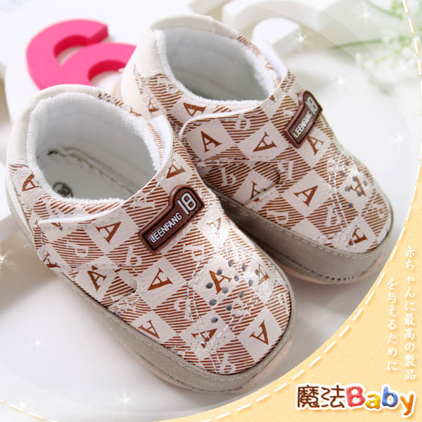 魔法Baby~【KUKI酷奇】質感系美式英文字母寶寶鞋/學步鞋(杏)~男女童鞋~時尚設計童鞋~sh0705