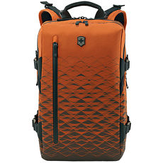 VICTORINOX 瑞士維氏VX Touring系列17吋電腦後背包-火焰金 604837