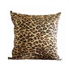 onemall.99豹紋超大抱枕(65*65cm)-1入